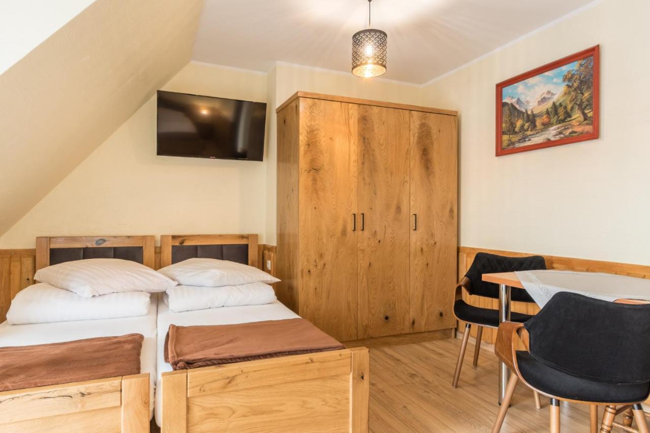 Lesny Dwor Bed & Breakfast Murzasichle Exterior foto