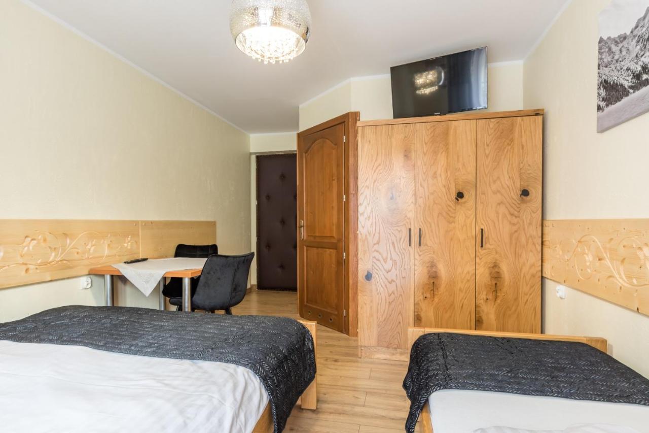 Lesny Dwor Bed & Breakfast Murzasichle Exterior foto